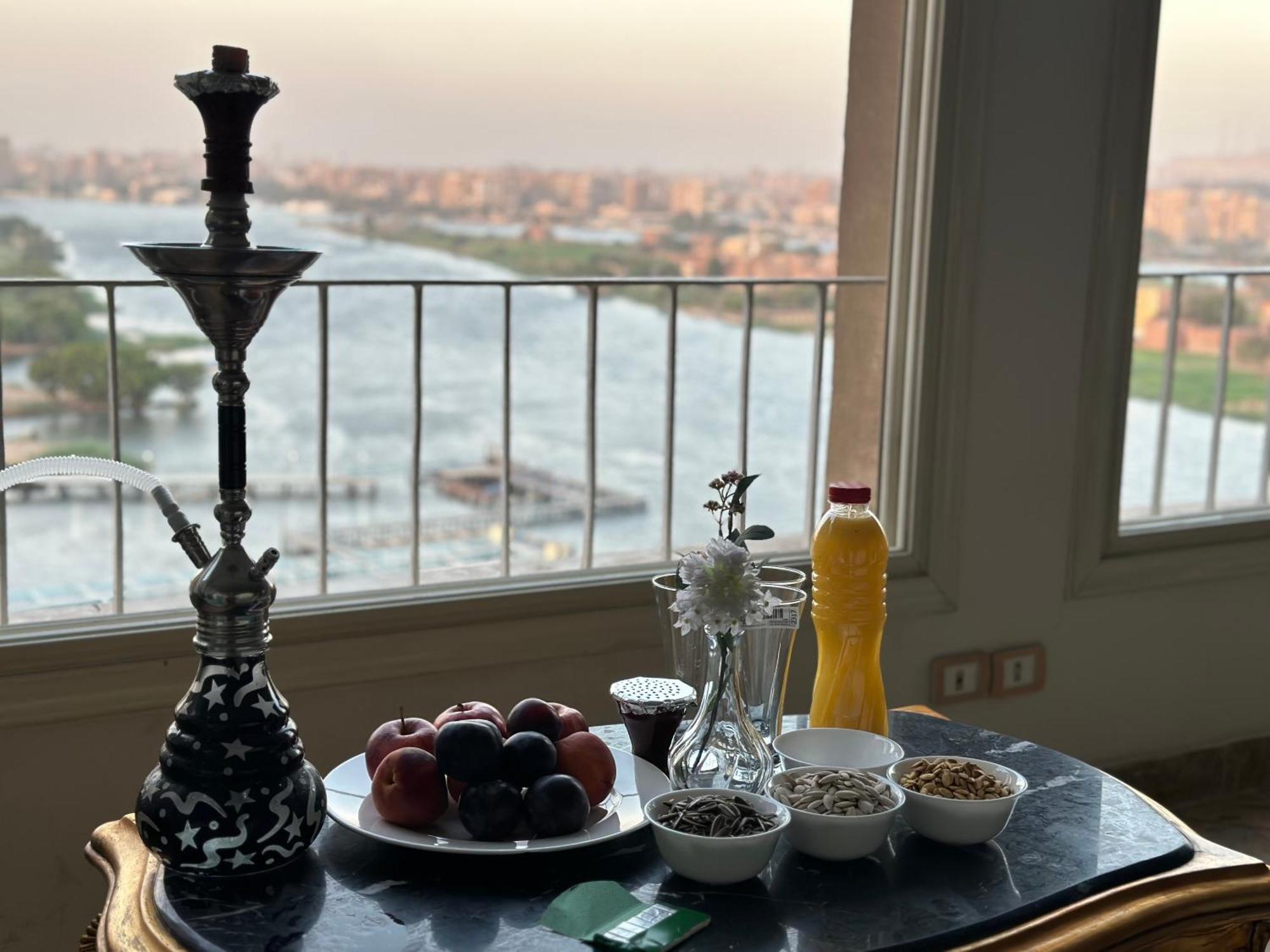 فاخرة مطلة علي نهر النيل *