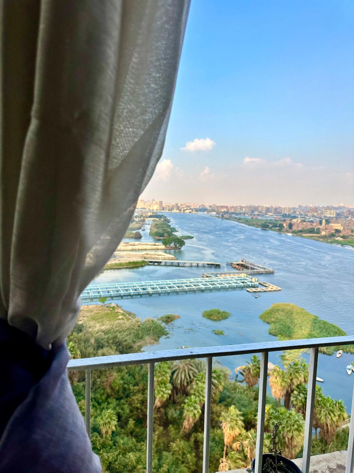 فاخرة مطلة علي نهر النيل *